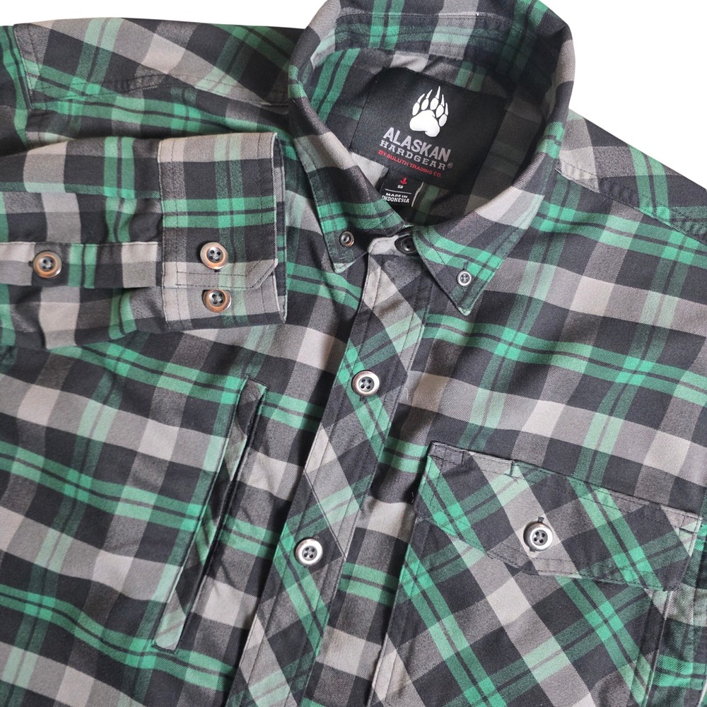 Alaskan Hardgear Duluth Trading Co Shirt Mens S Green Grey Plaid Button Down